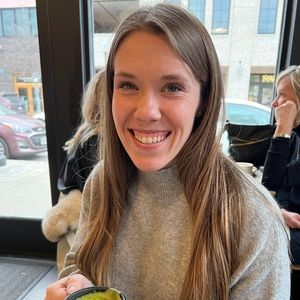 Meet your Posher, Anna